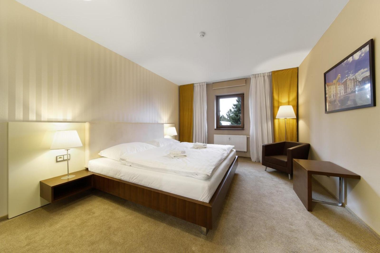 Pilsner Apartments - U Borskeho Parku เปิลเซน ภายนอก รูปภาพ